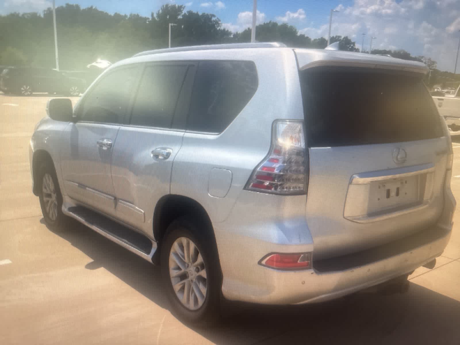 Thumbnail: 2017 Lexus GX - 3