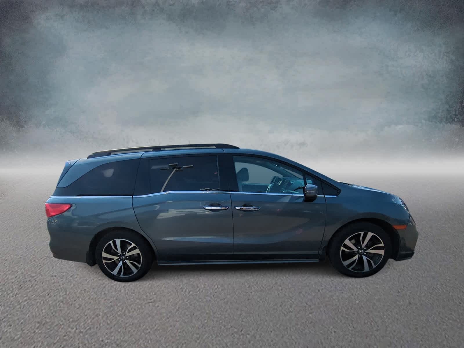 Thumbnail: 2020 Honda Odyssey - 9