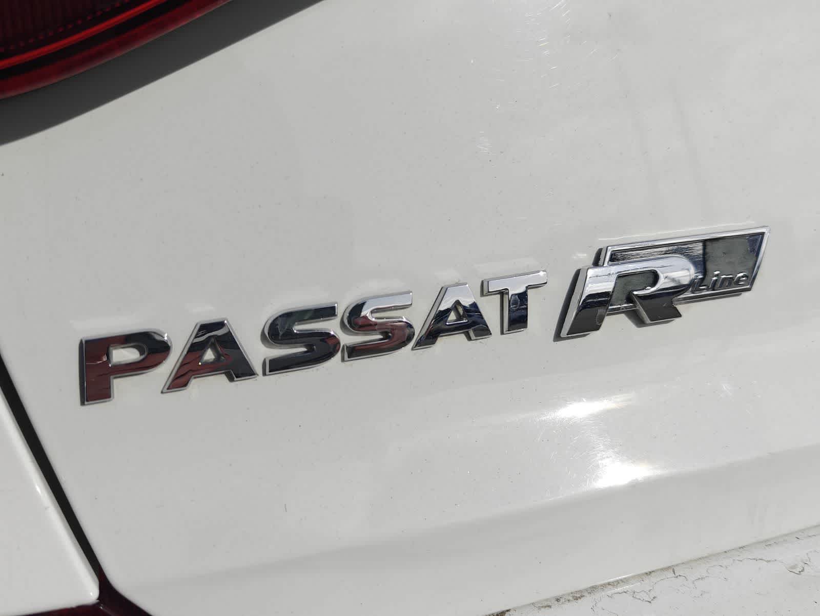 Thumbnail: 2018 Volkswagen Passat - 12