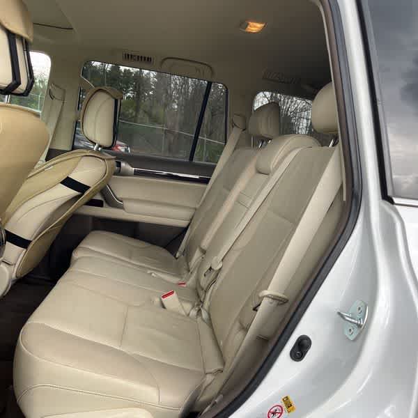 Thumbnail: 2019 Lexus GX - 18