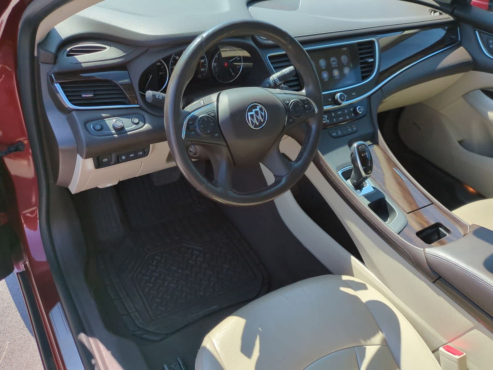 Thumbnail: 2017 Buick LaCrosse - 10