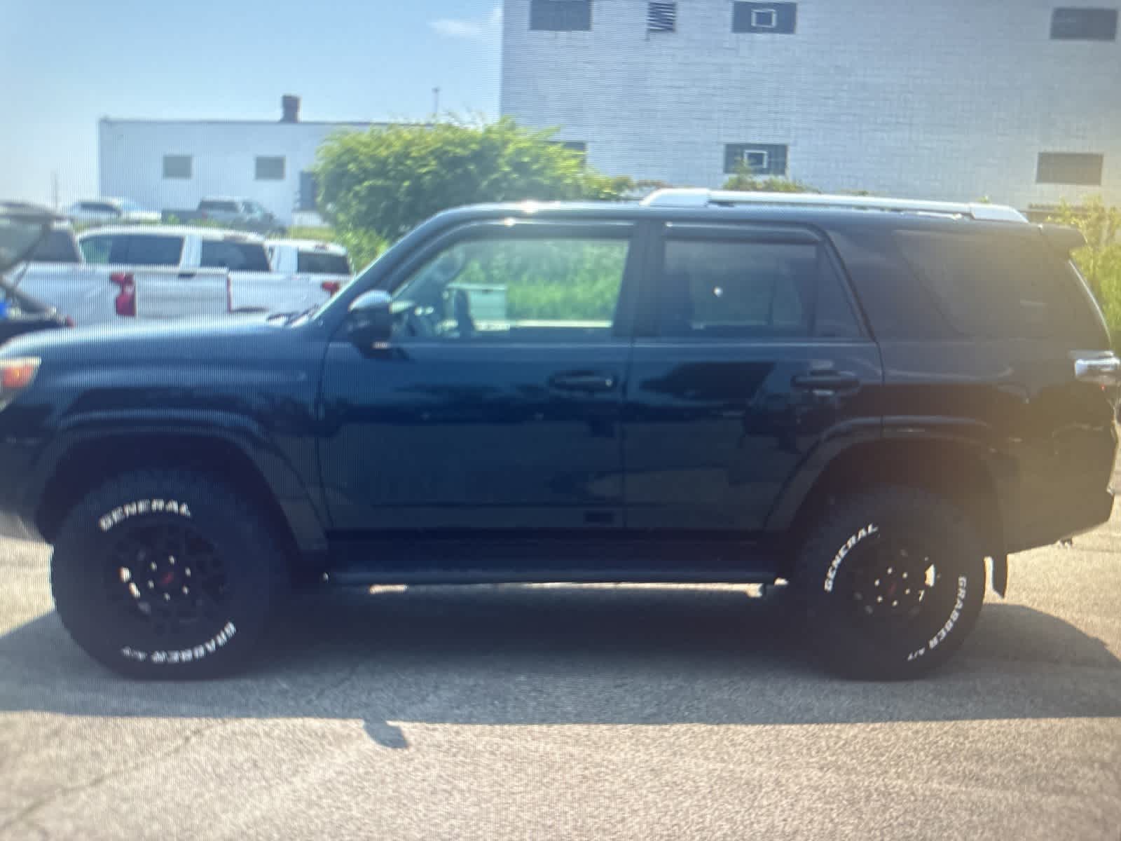 Thumbnail: 2014 Toyota 4Runner - 2