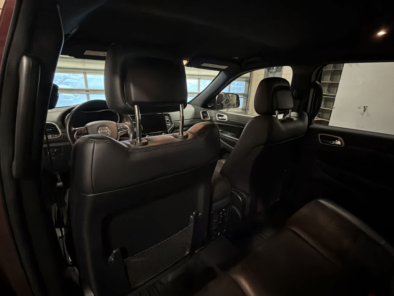 Thumbnail: 2020 Jeep Grand Cherokee - 19