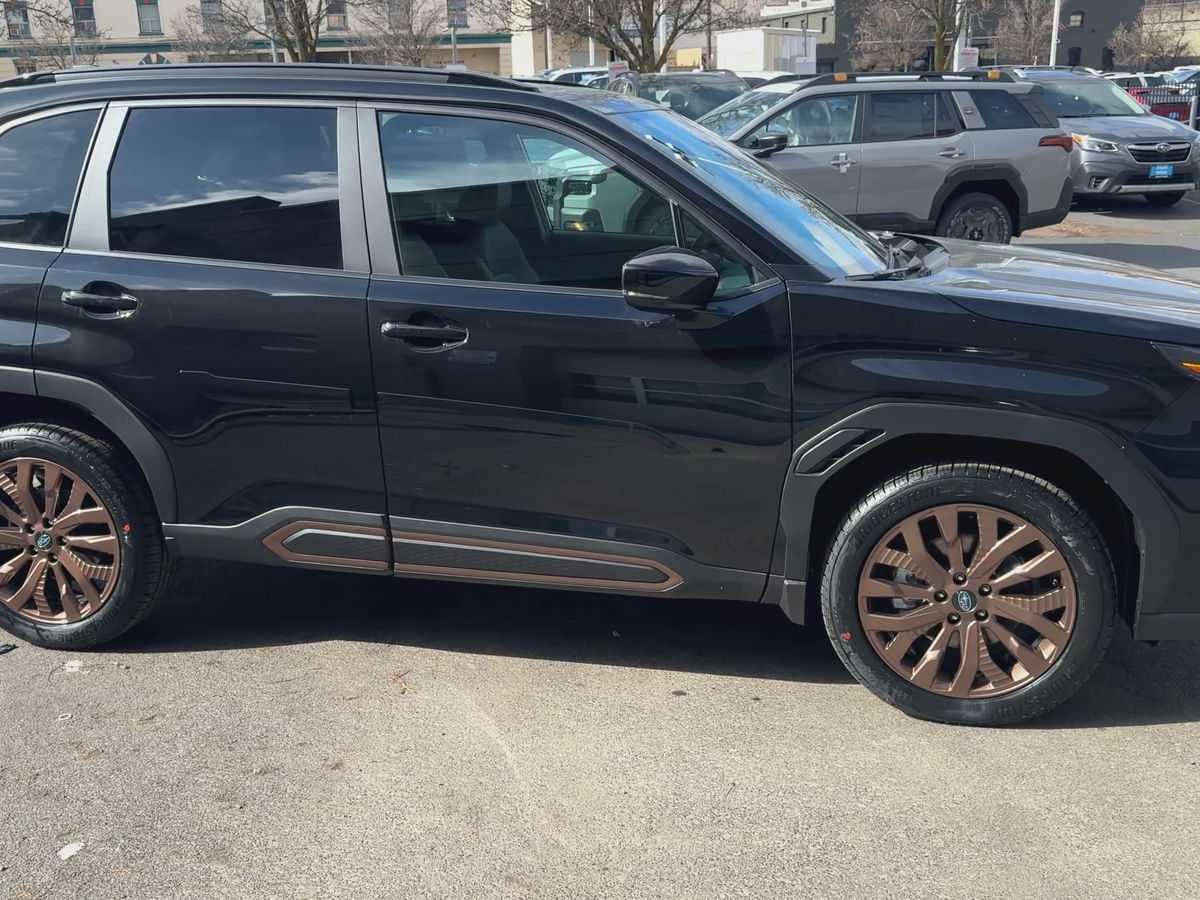 Thumbnail: 2026 Subaru Forester - 9