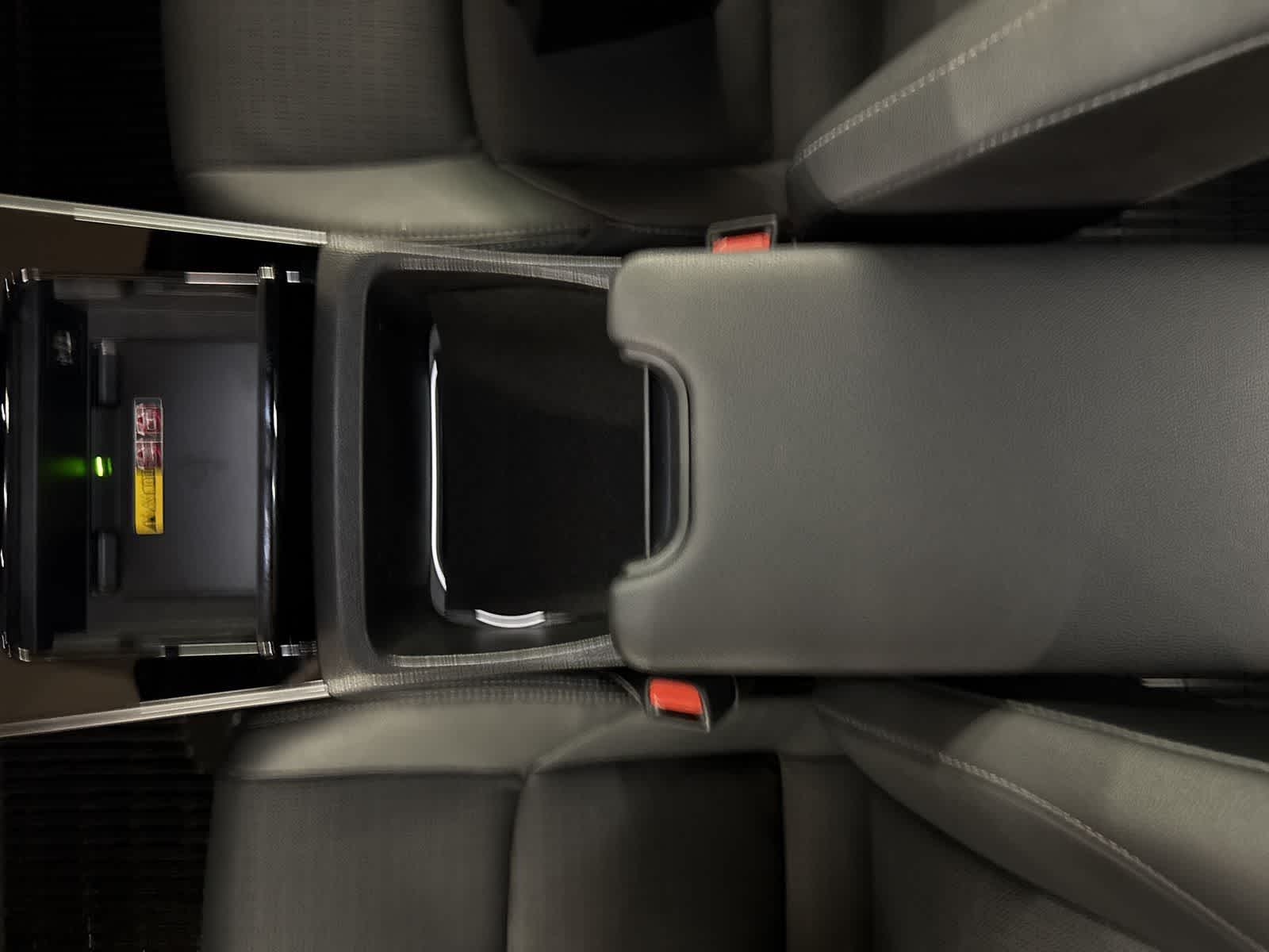 Thumbnail: 2024 Subaru Solterra - 25