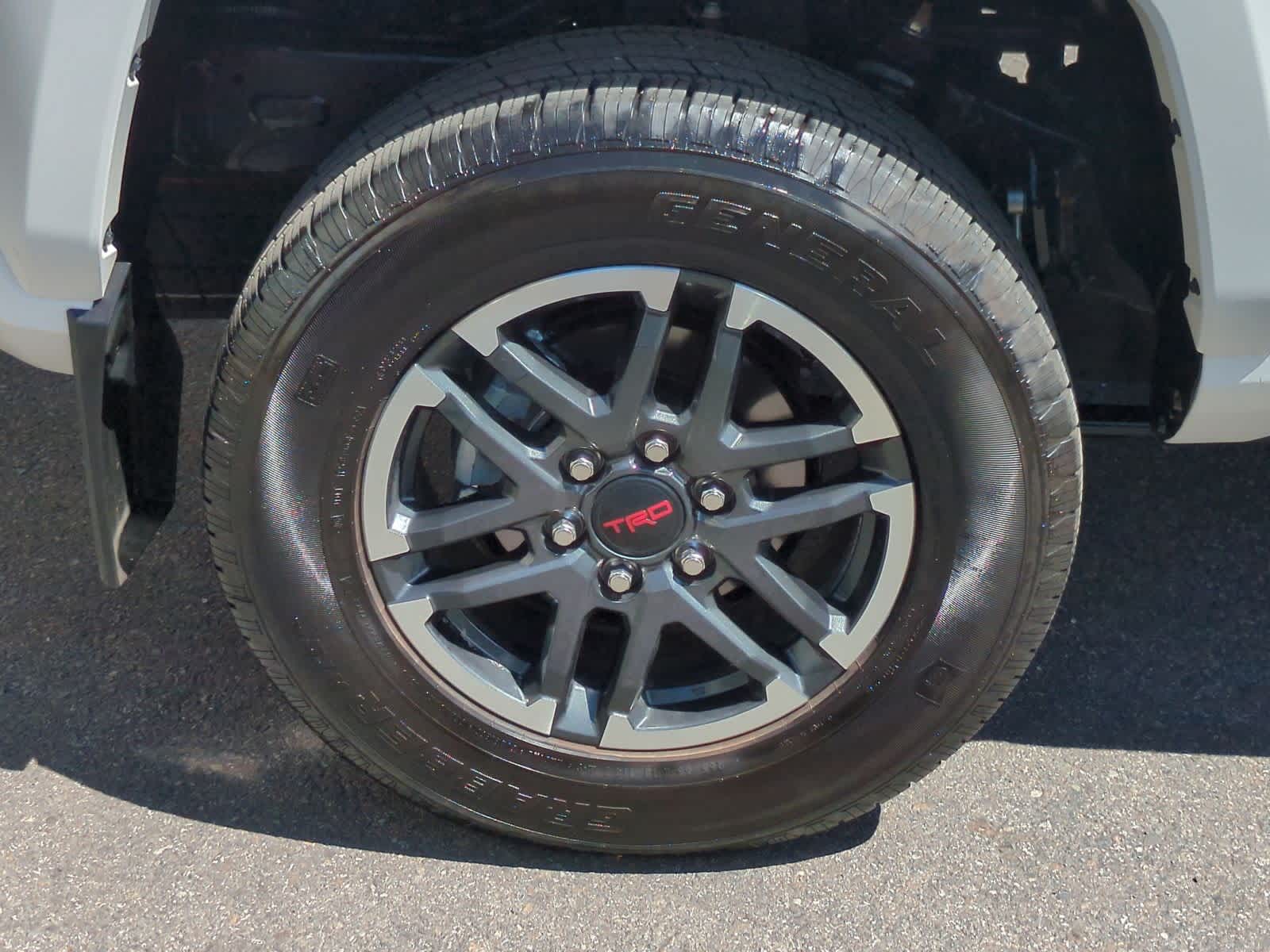 Thumbnail: 2024 Toyota Tacoma - 14