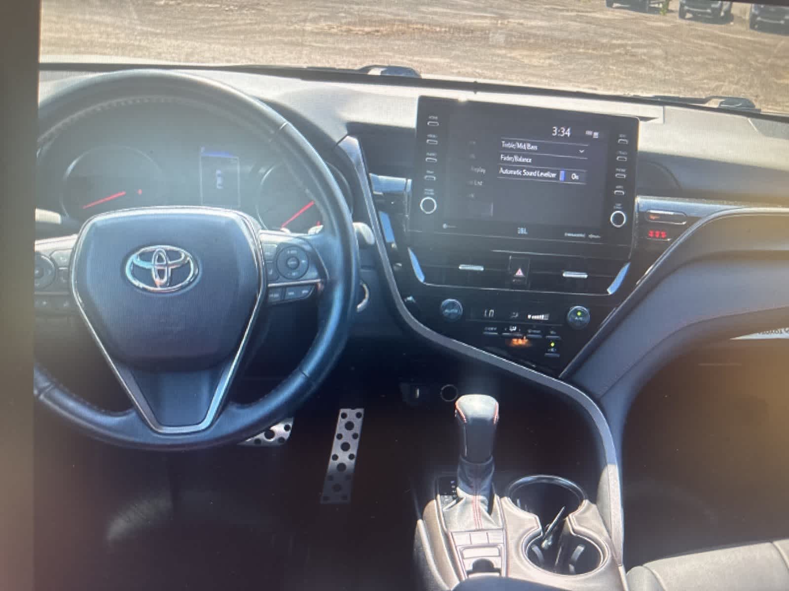 Thumbnail: 2021 Toyota Camry - 15