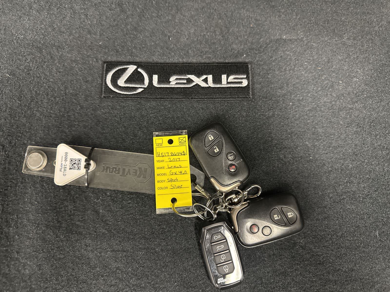 Thumbnail: 2017 Lexus GX - 37