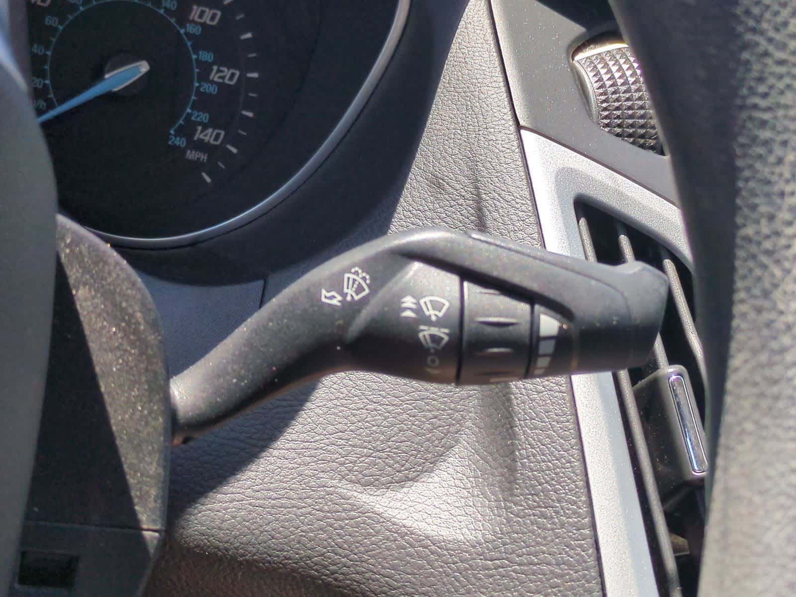 Thumbnail: 2014 Ford Focus - 25