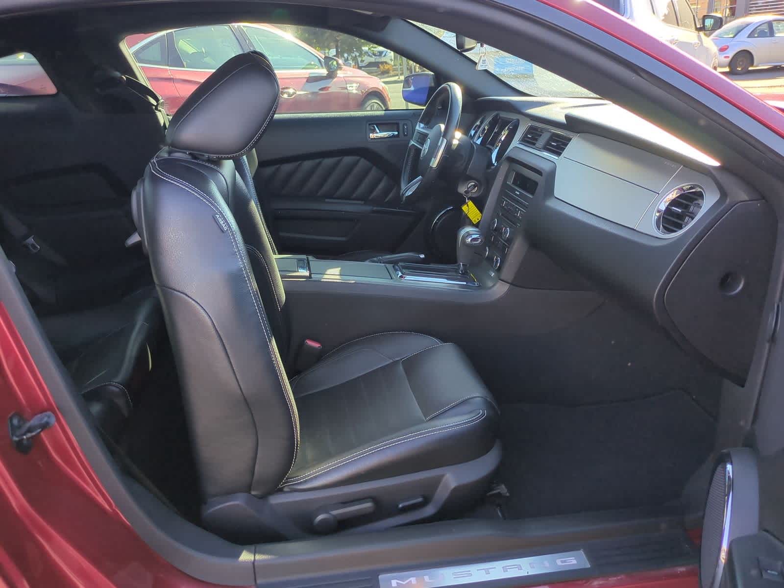 Thumbnail: 2010 Ford Mustang - 21