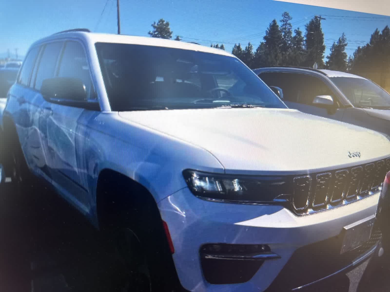 Thumbnail: 2024 Jeep Grand Cherokee - 4