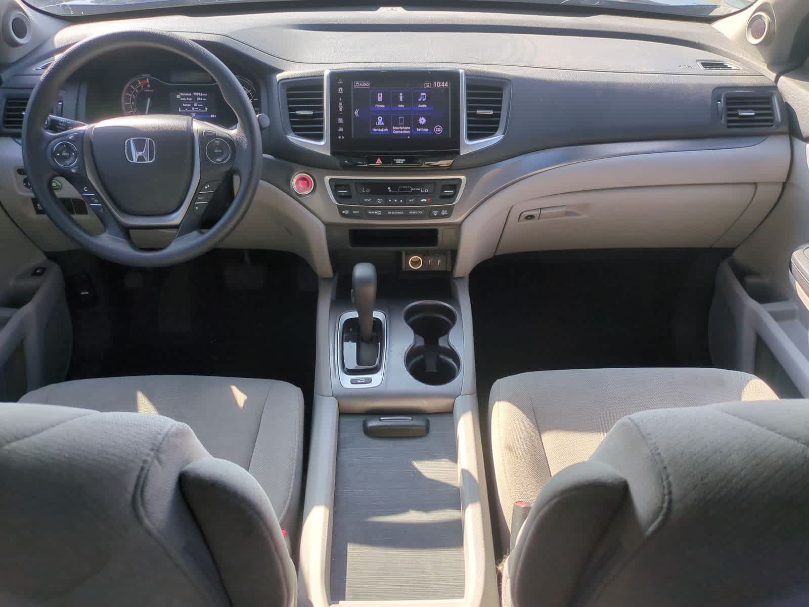 Thumbnail: 2018 Honda Pilot - 16