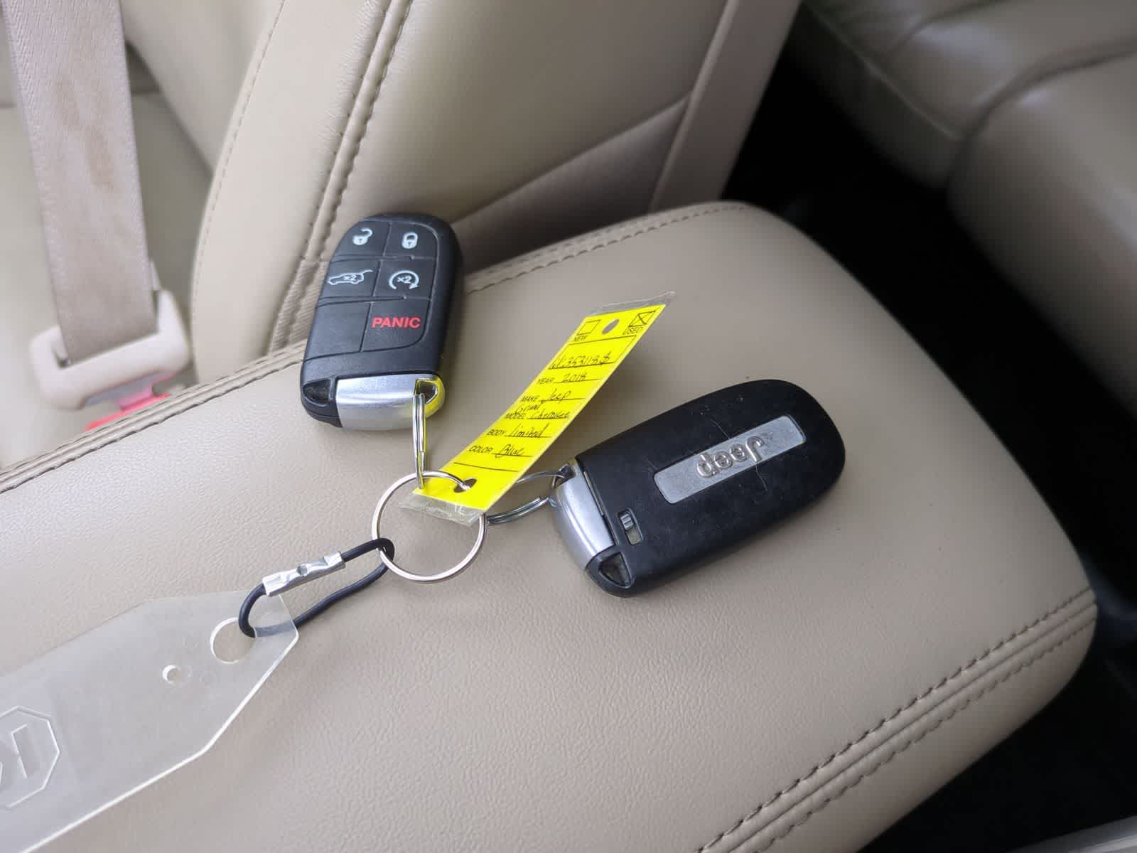 Thumbnail: 2018 Jeep Grand Cherokee - 33