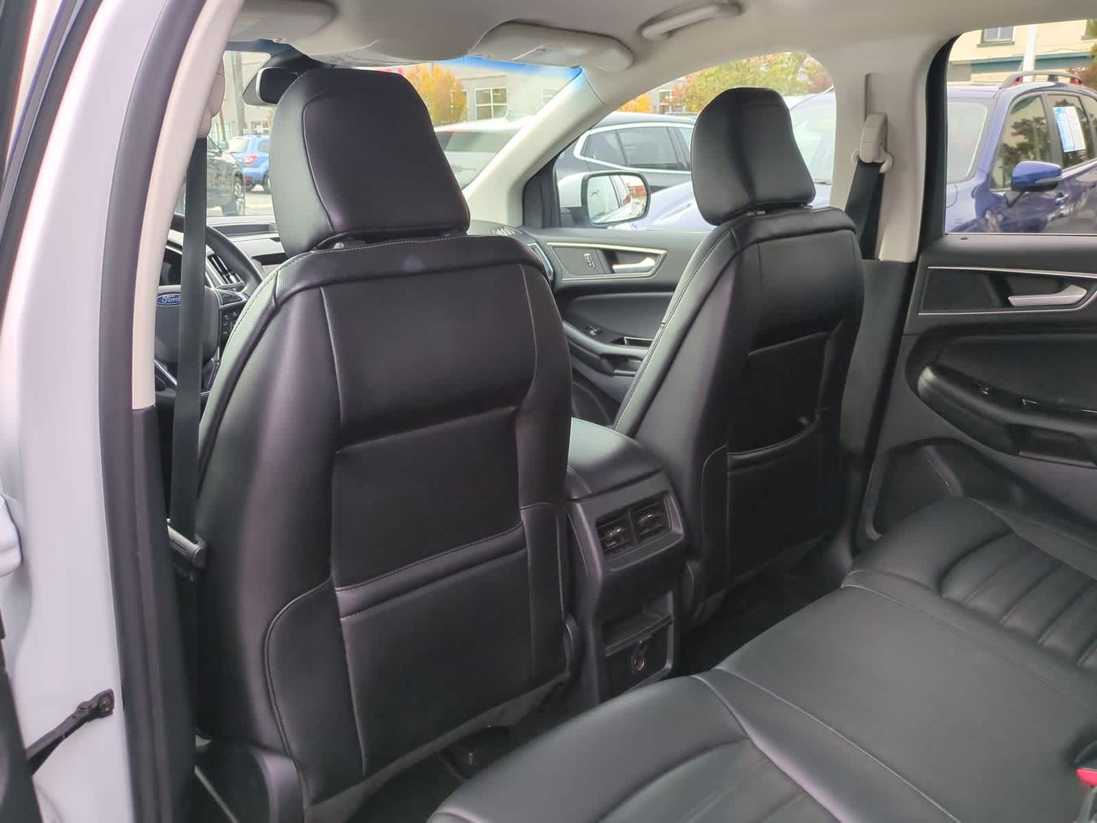 Thumbnail: 2020 Ford Edge - 18