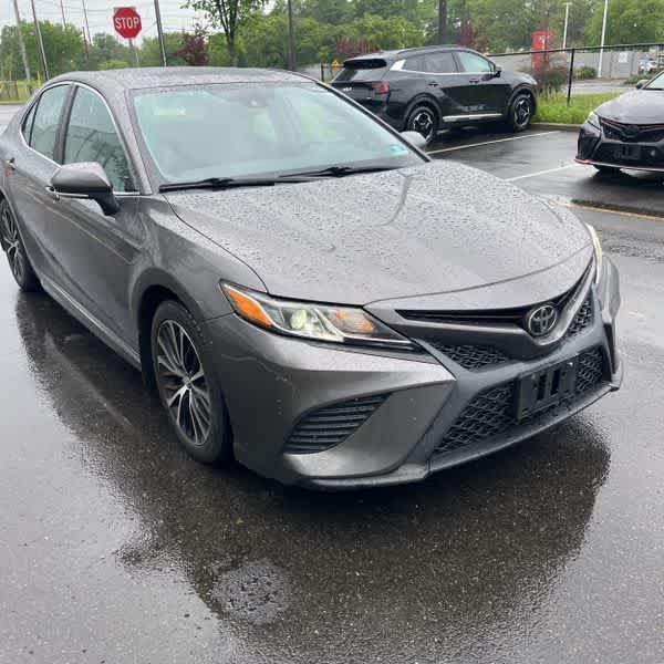 Thumbnail: 2020 Toyota Camry - 11