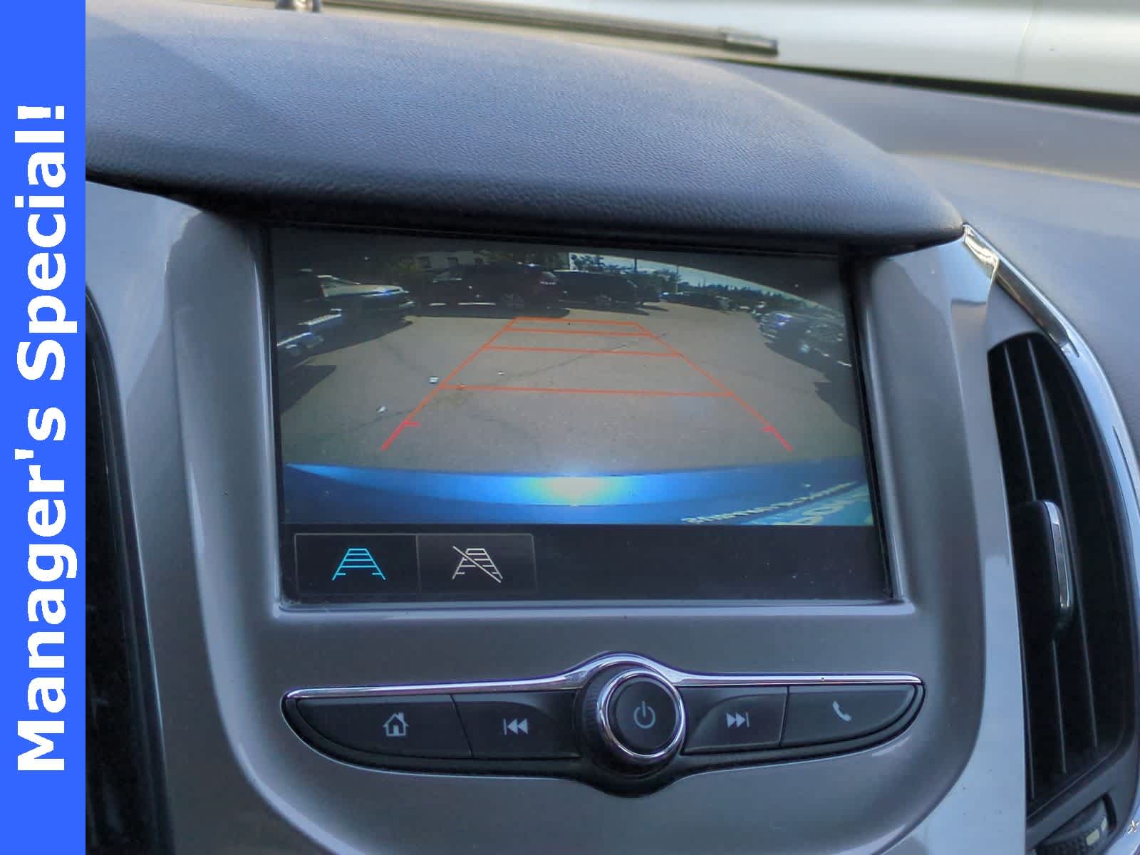 Thumbnail: 2018 Chevrolet Cruze - 29