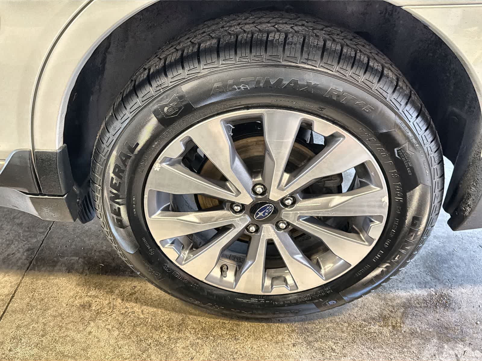 Thumbnail: 2018 Subaru Outback - 14