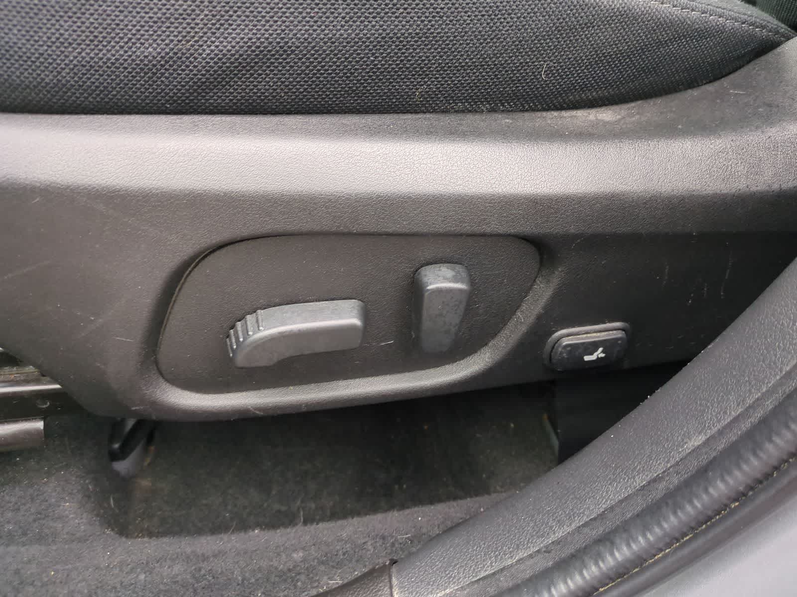 Thumbnail: 2018 Subaru Forester - 18