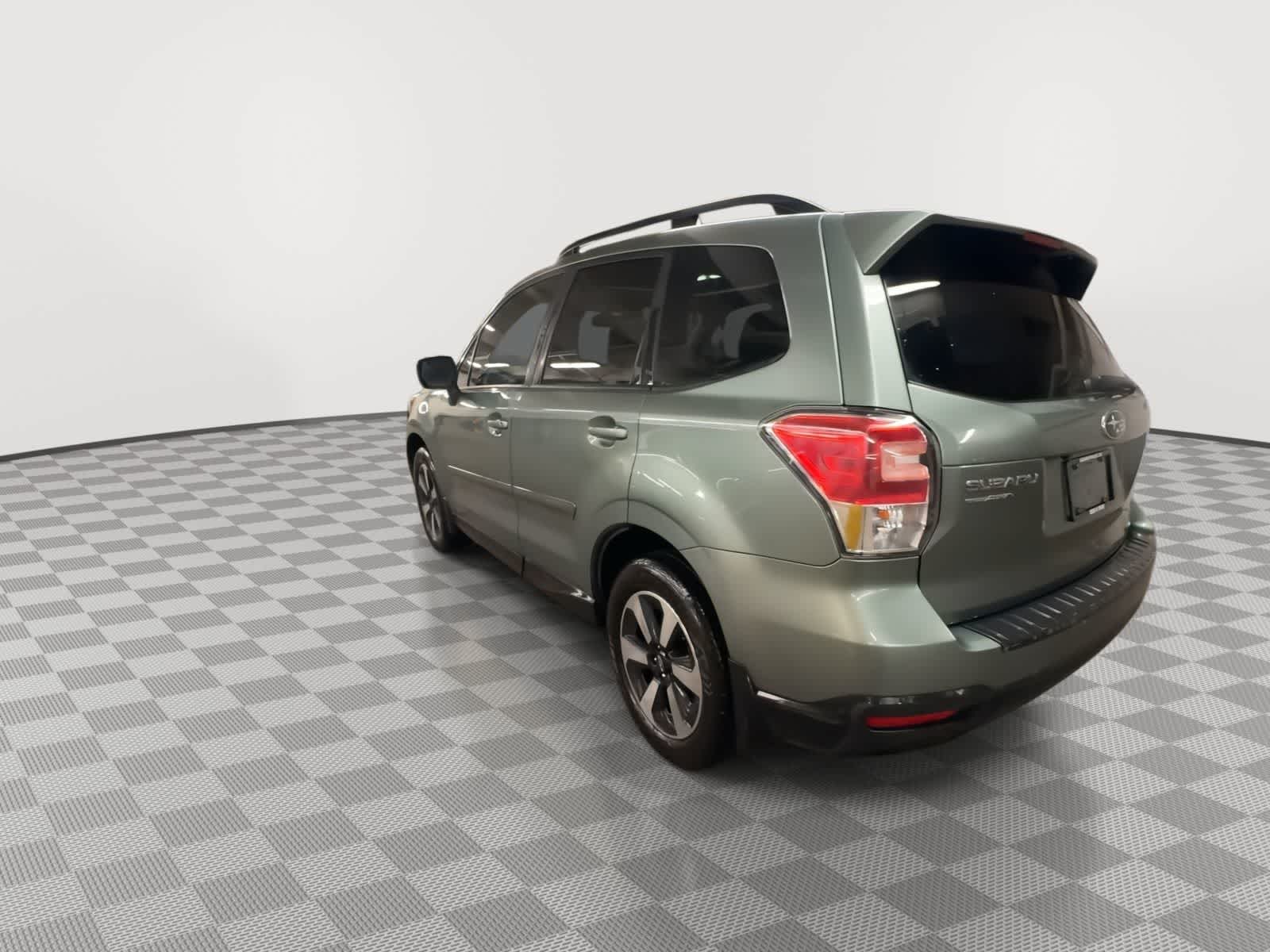 Thumbnail: 2018 Subaru Forester - 6