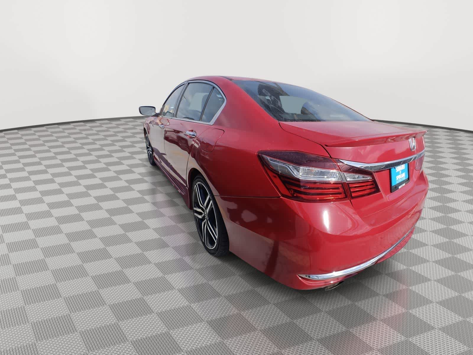 Thumbnail: 2017 Honda Accord - 6