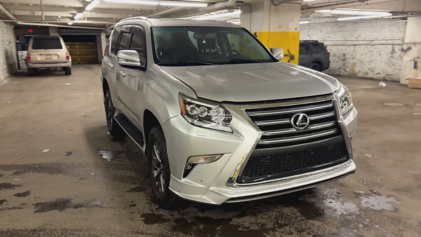 Thumbnail: 2017 Lexus GX - 3