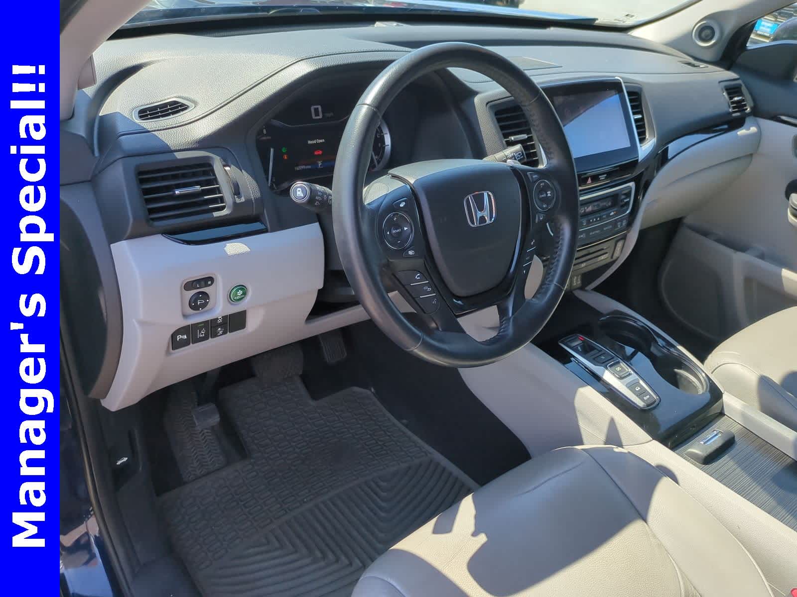 Thumbnail: 2016 Honda Pilot - 10