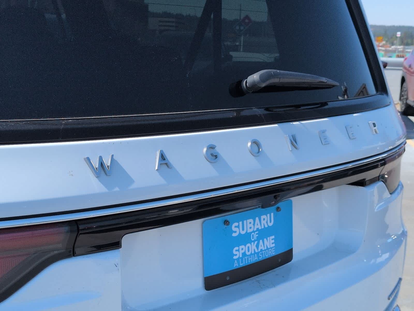 Thumbnail: 2023 Jeep Wagoneer - 13