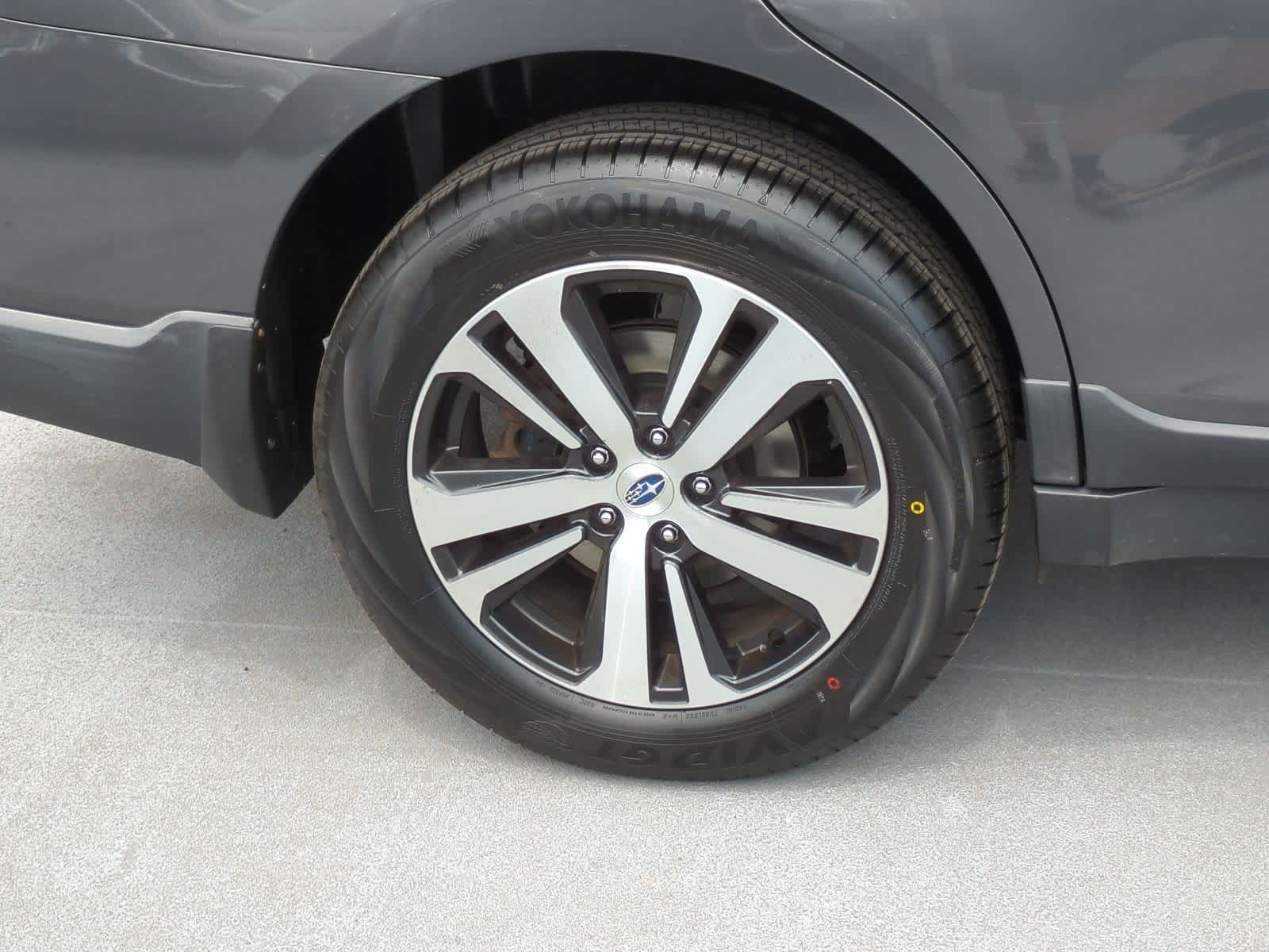 2018 Subaru Outback Limited 14