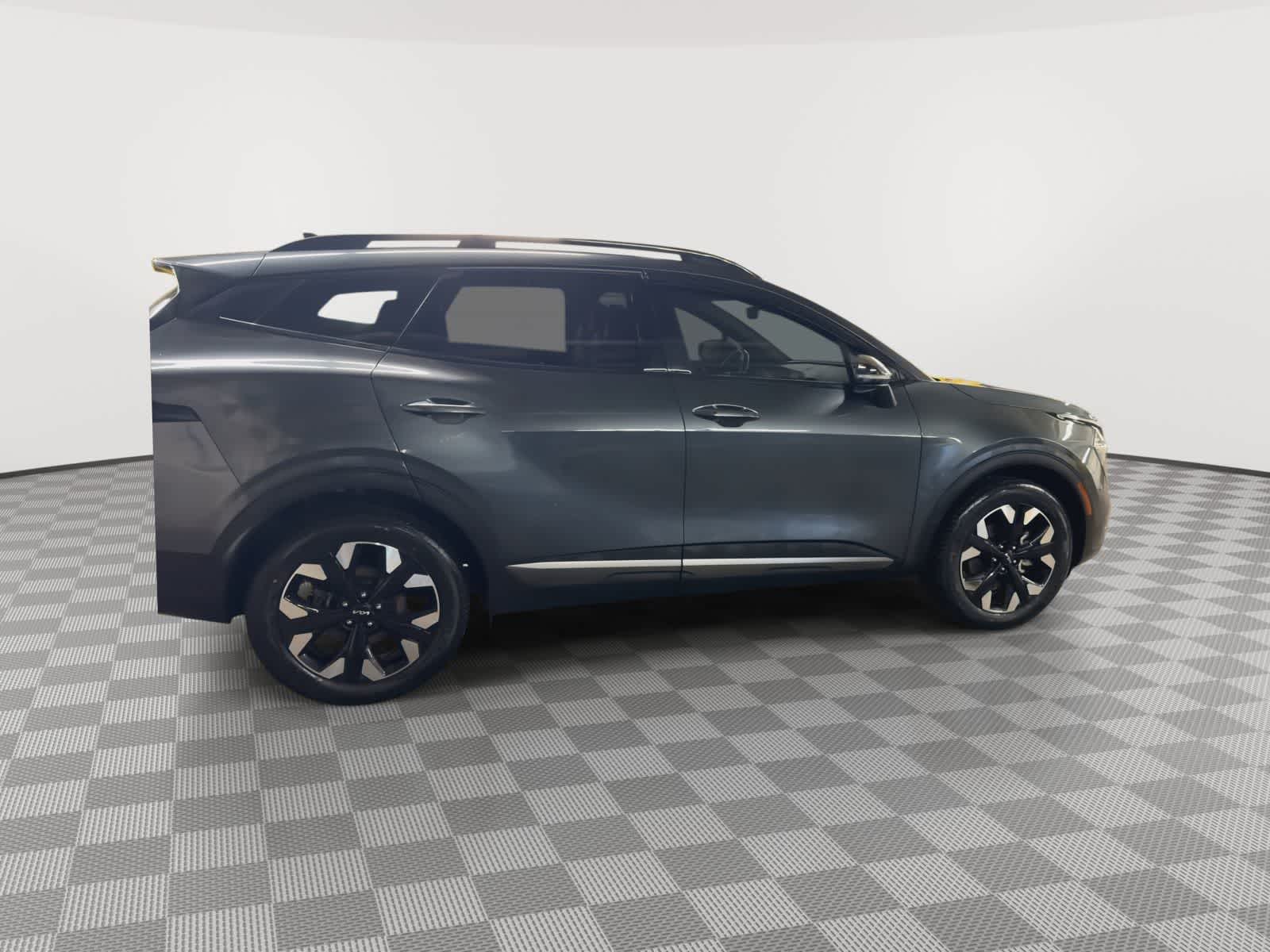 Thumbnail: 2023 Kia Sportage - 9
