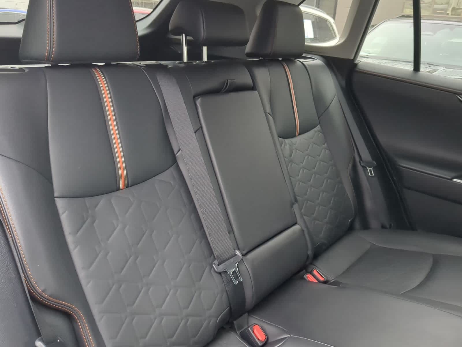 Thumbnail: 2024 Toyota RAV4 - 20