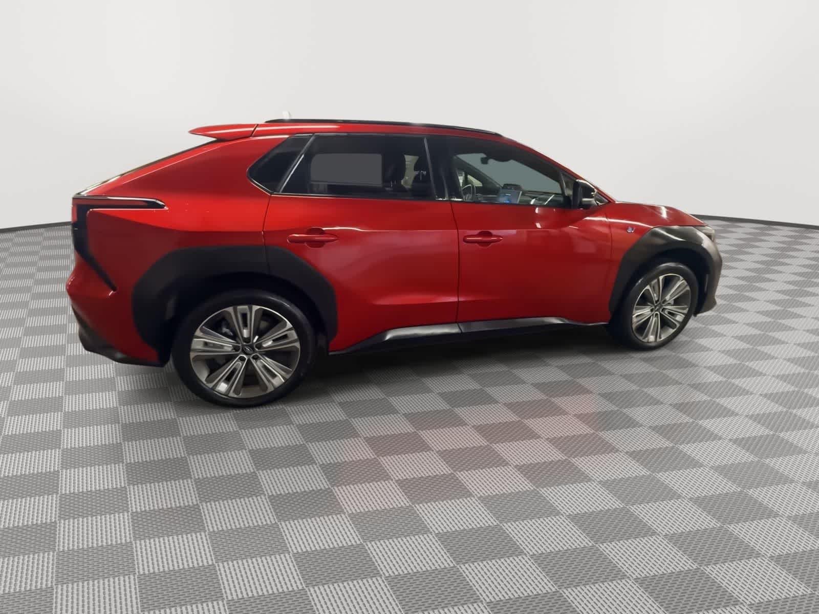 Thumbnail: 2024 Subaru Solterra - 10