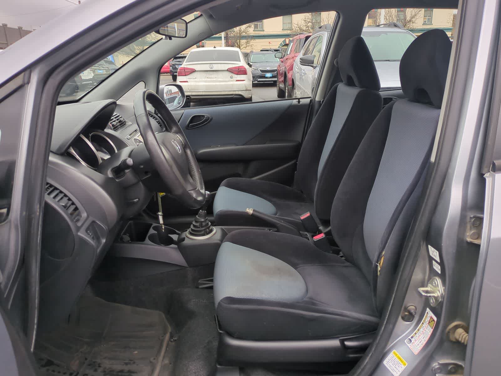 Thumbnail: 2007 Honda Fit - 17