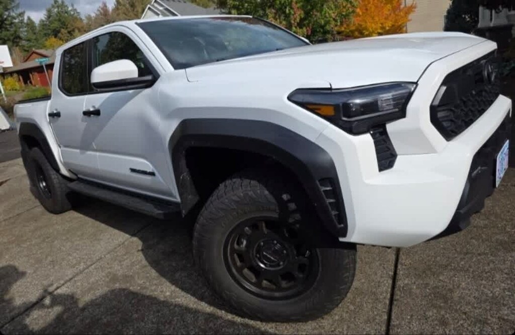 Used 2024 Toyota Tacoma TRD Off Road Truck