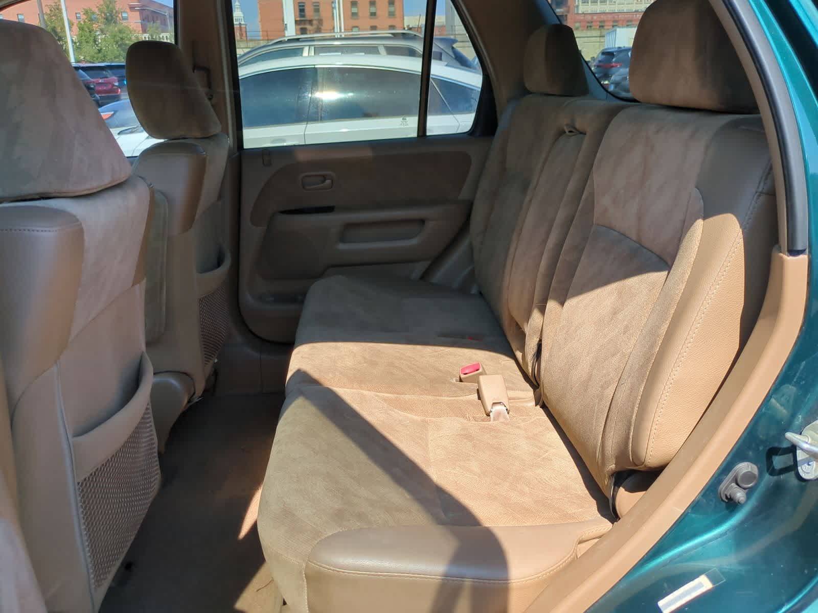 Thumbnail: 2004 Honda CR-V - 21