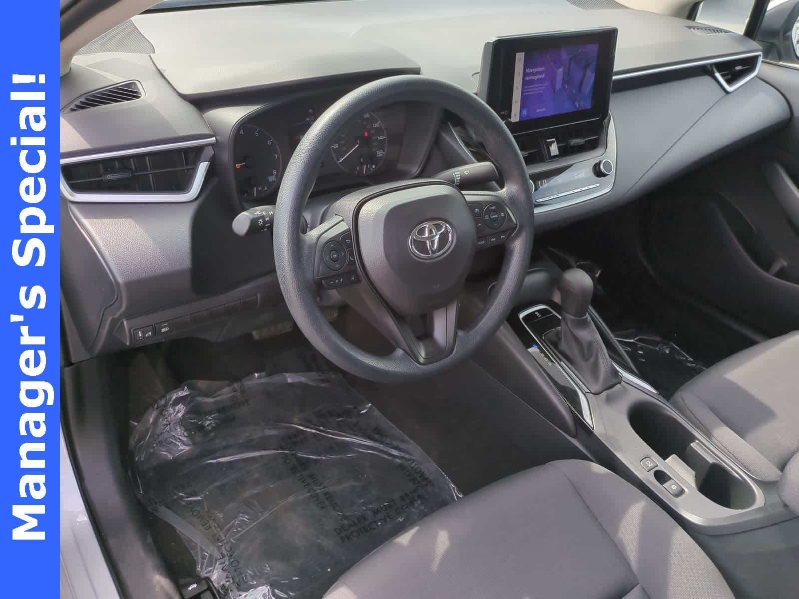 Thumbnail: 2023 Toyota Corolla - 10