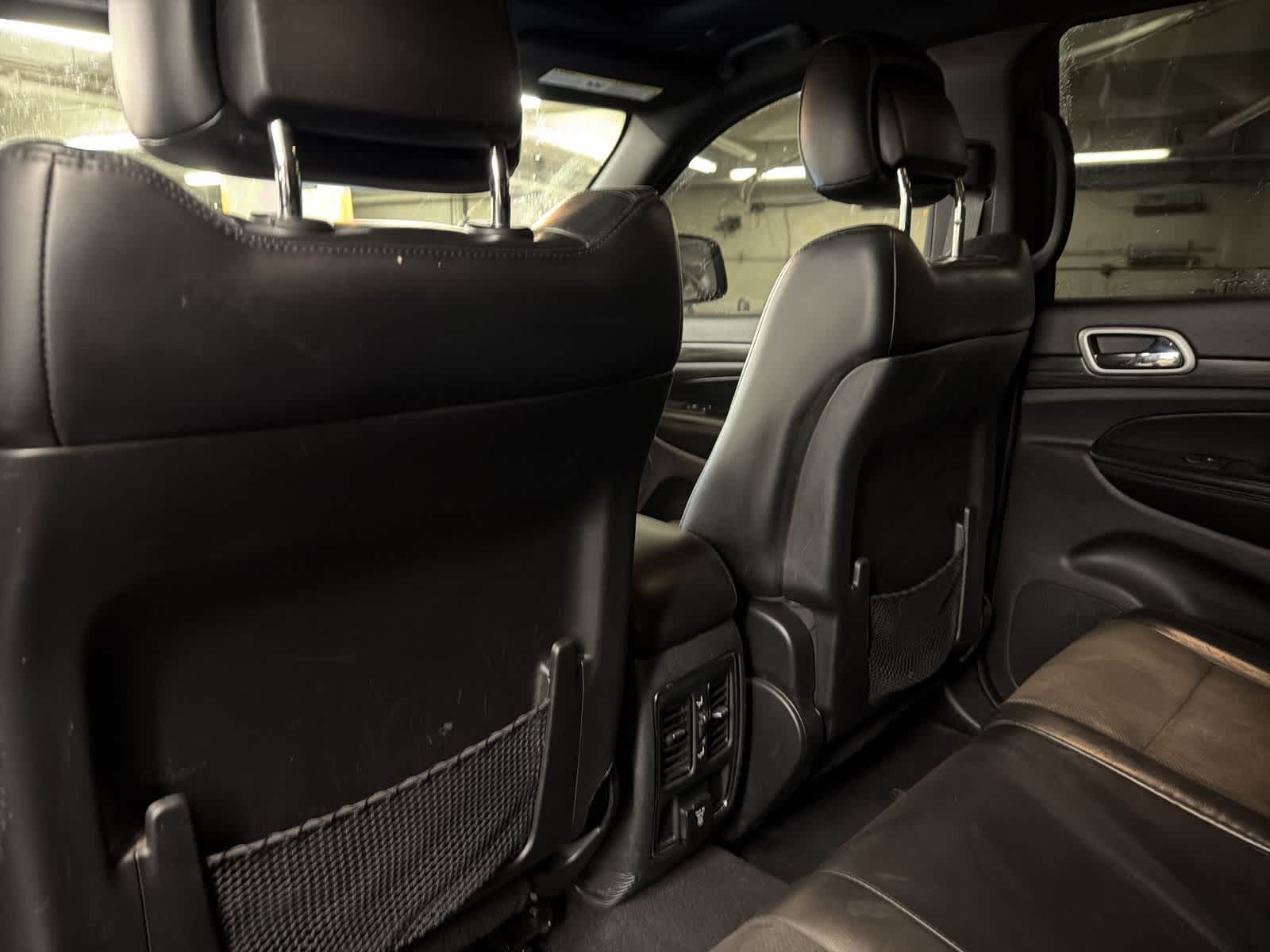 Thumbnail: 2021 Jeep Grand Cherokee - 19