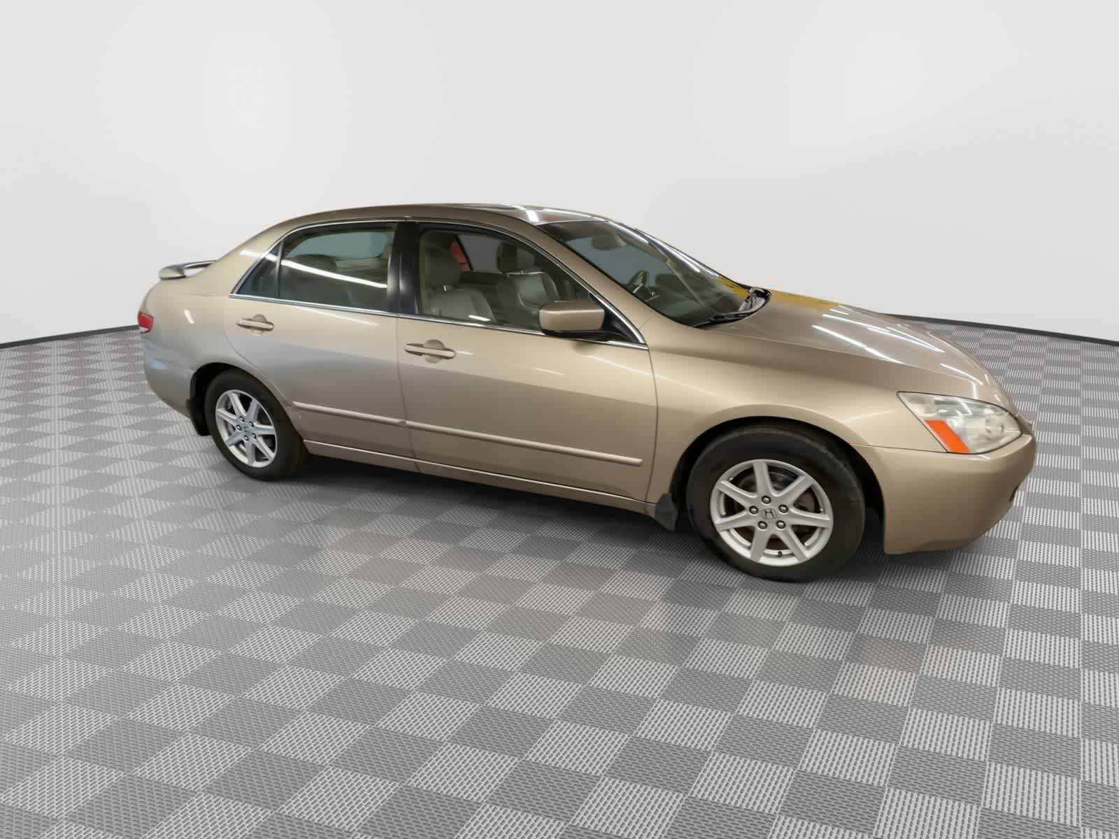 Thumbnail: 2003 Honda Accord - 2