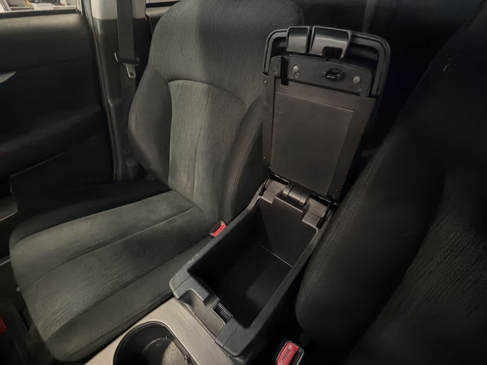 Thumbnail: 2013 Subaru Outback - 30