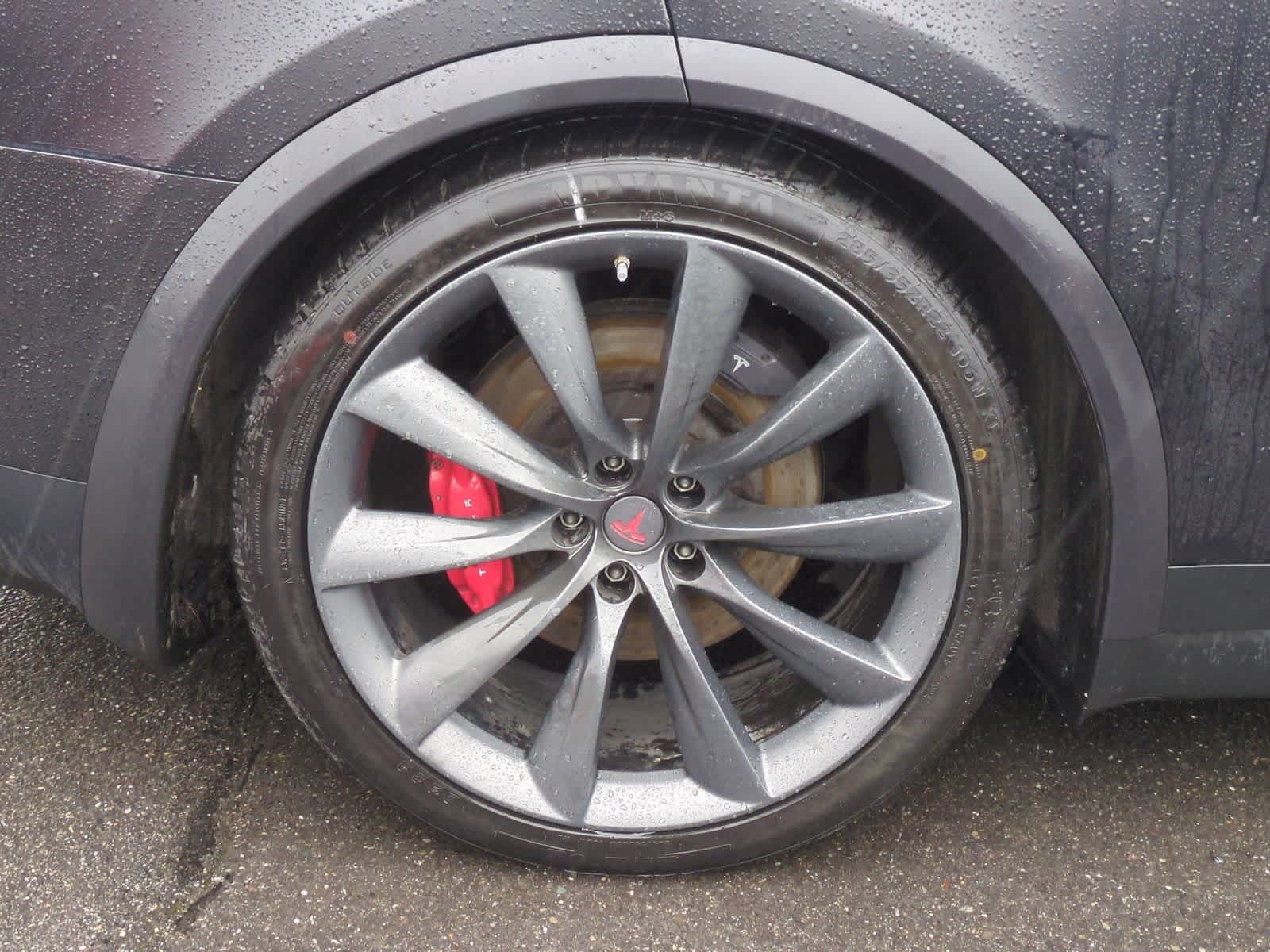 Thumbnail: 2017 Tesla Model X - 13