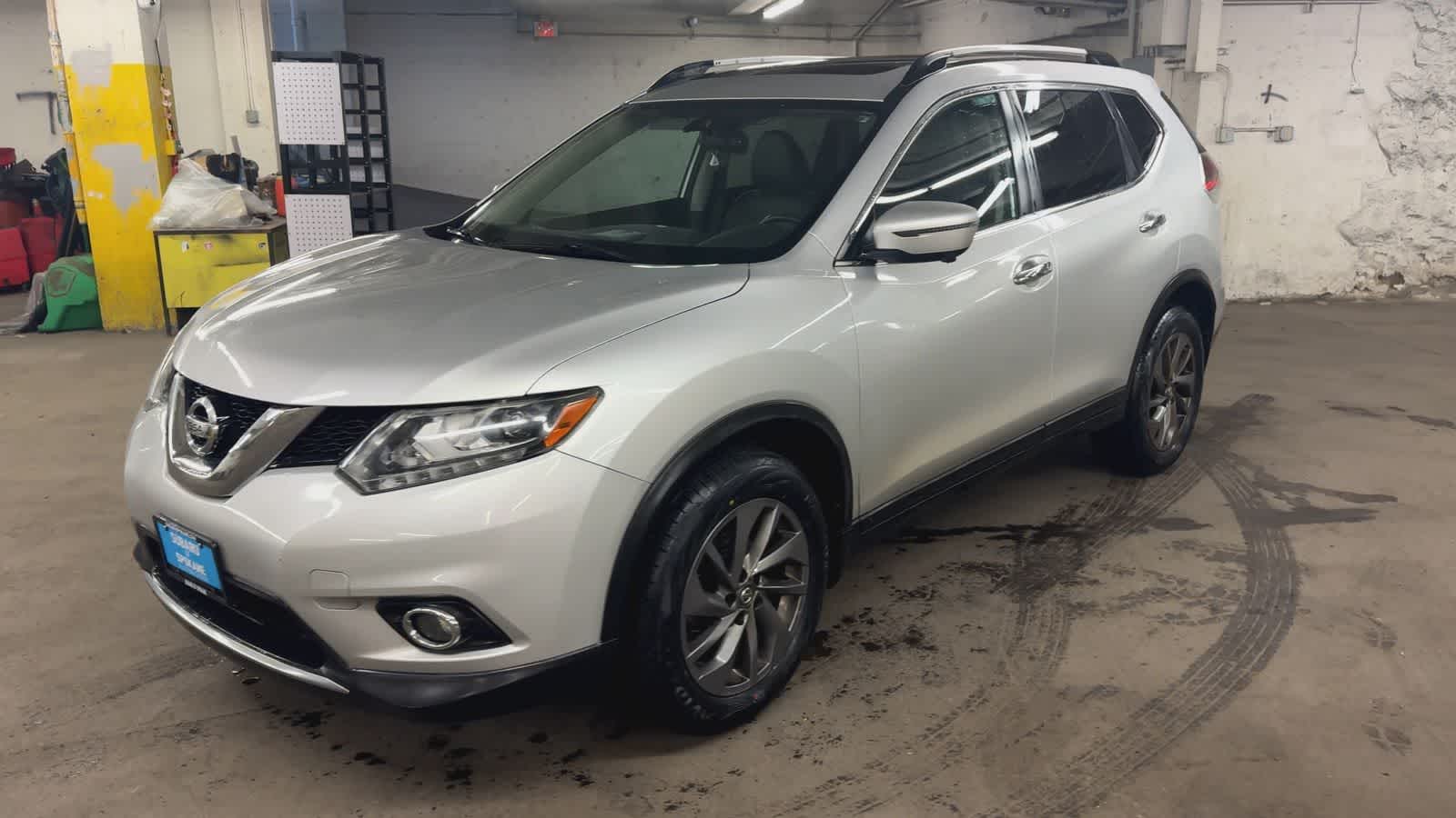 Thumbnail: 2016 Nissan Rogue - 4