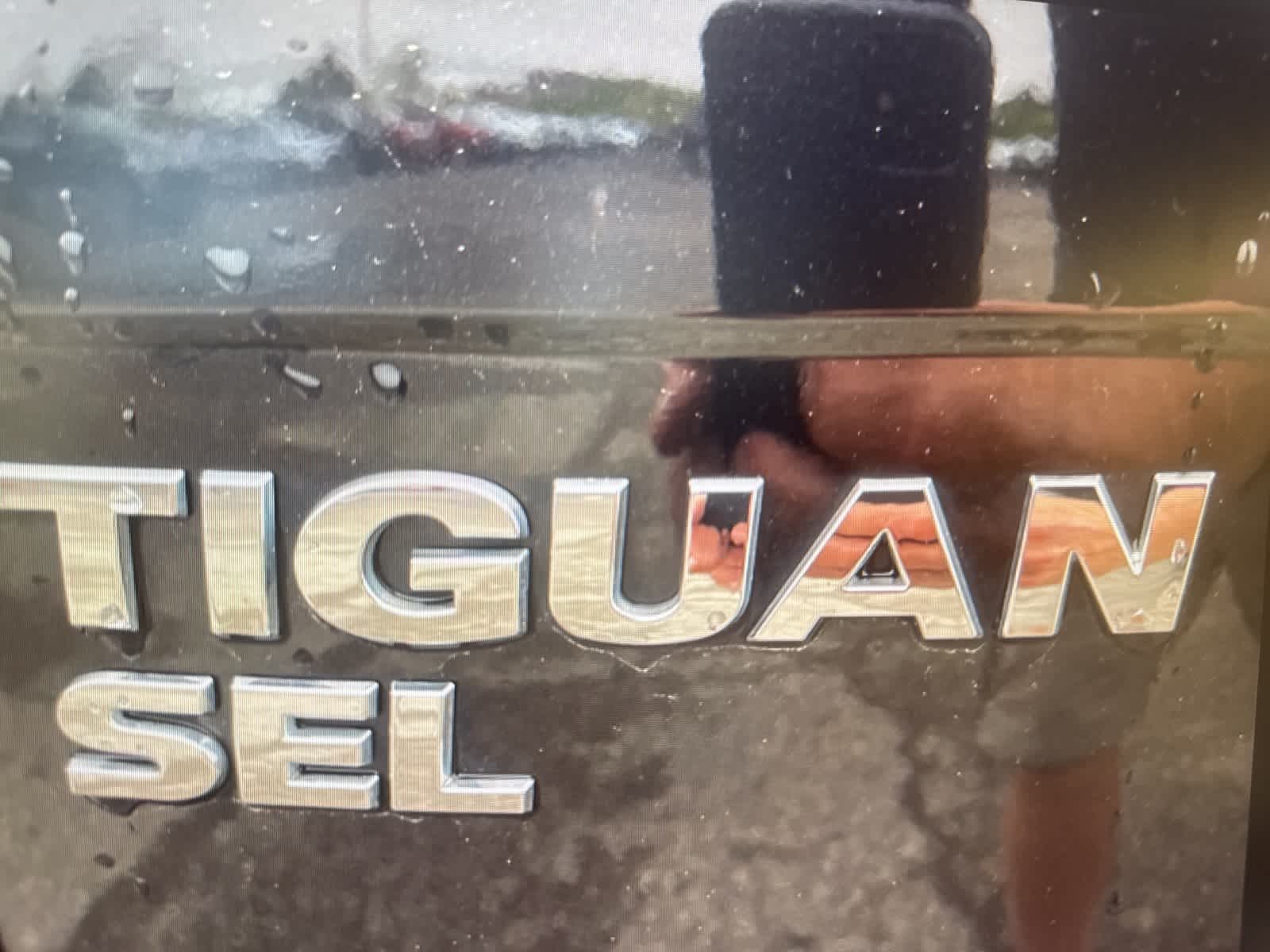 2018 Volkswagen Tiguan SEL 10