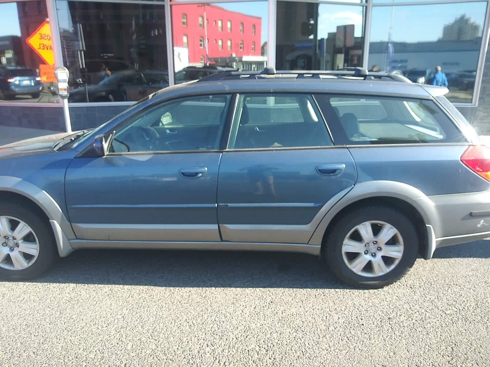 Thumbnail: 2005 Subaru Legacy - 5