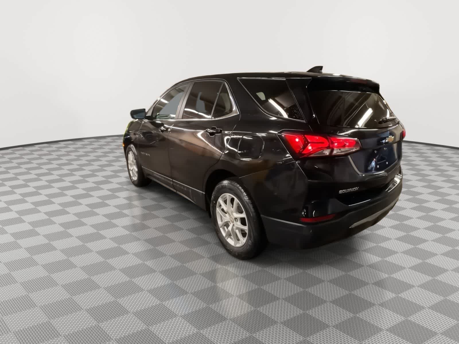 Thumbnail: 2024 Chevrolet Equinox - 6