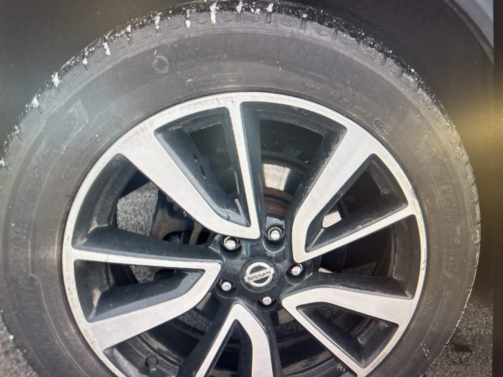 Thumbnail: 2019 Nissan Rogue - 9