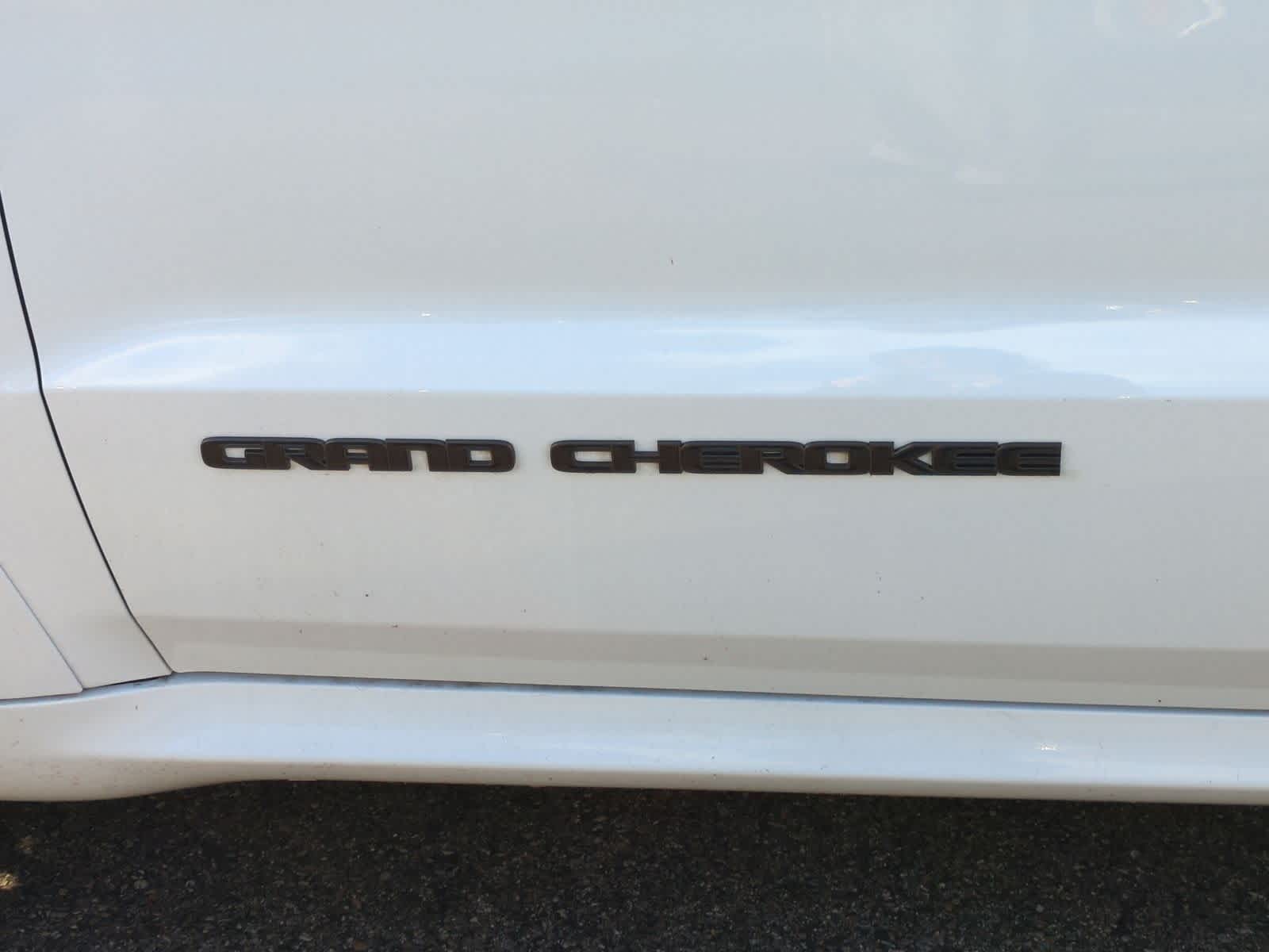 Thumbnail: 2019 Jeep Grand Cherokee - 13