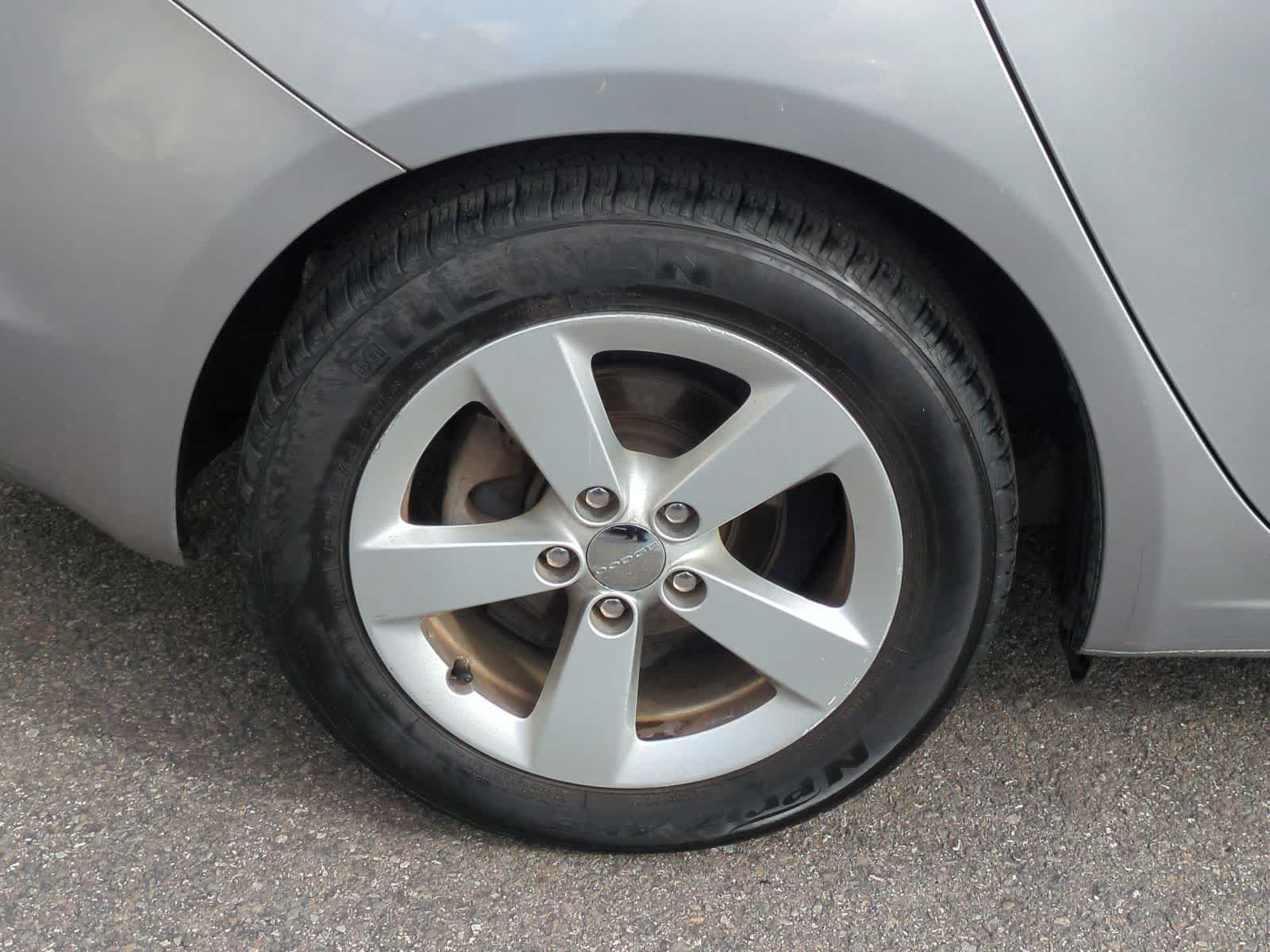 Thumbnail: 2015 Dodge Dart - 14