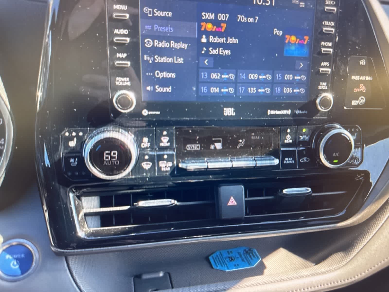 Thumbnail: 2021 Toyota Highlander - 18