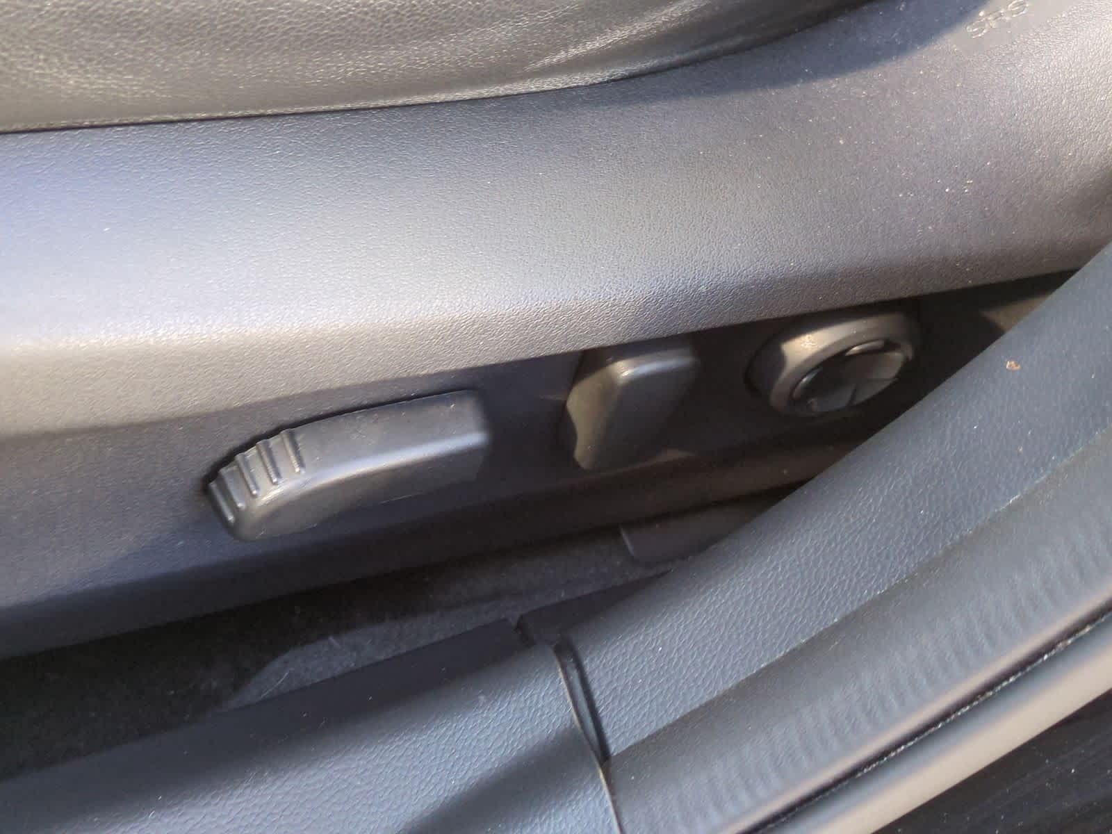 Thumbnail: 2023 Subaru Outback - 19