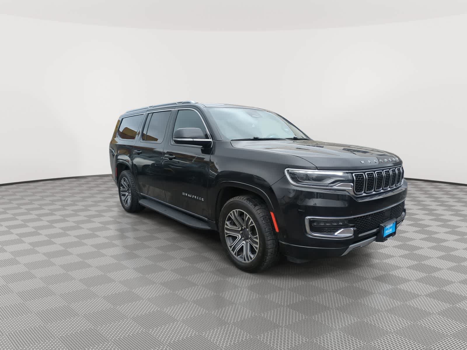 Thumbnail: 2024 Jeep Wagoneer - 2