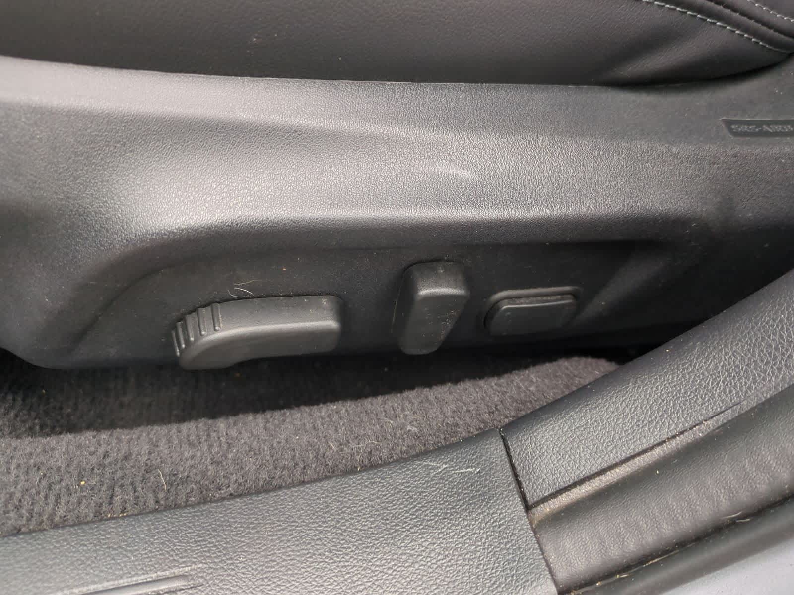 Thumbnail: 2017 Subaru Outback - 18